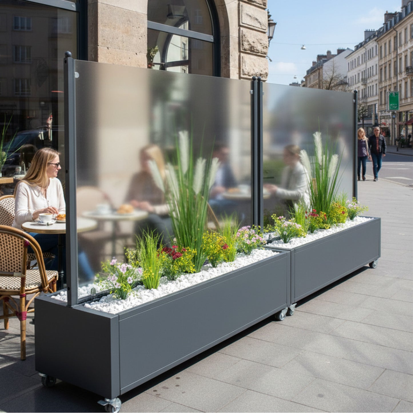 Mobiler Windschutz mit Pflanzkasten 3 Größen 2 Scheiben